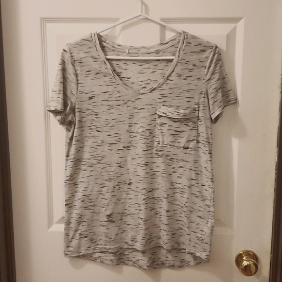 White Striped T shirt with Pocket - Picture 1 of 2